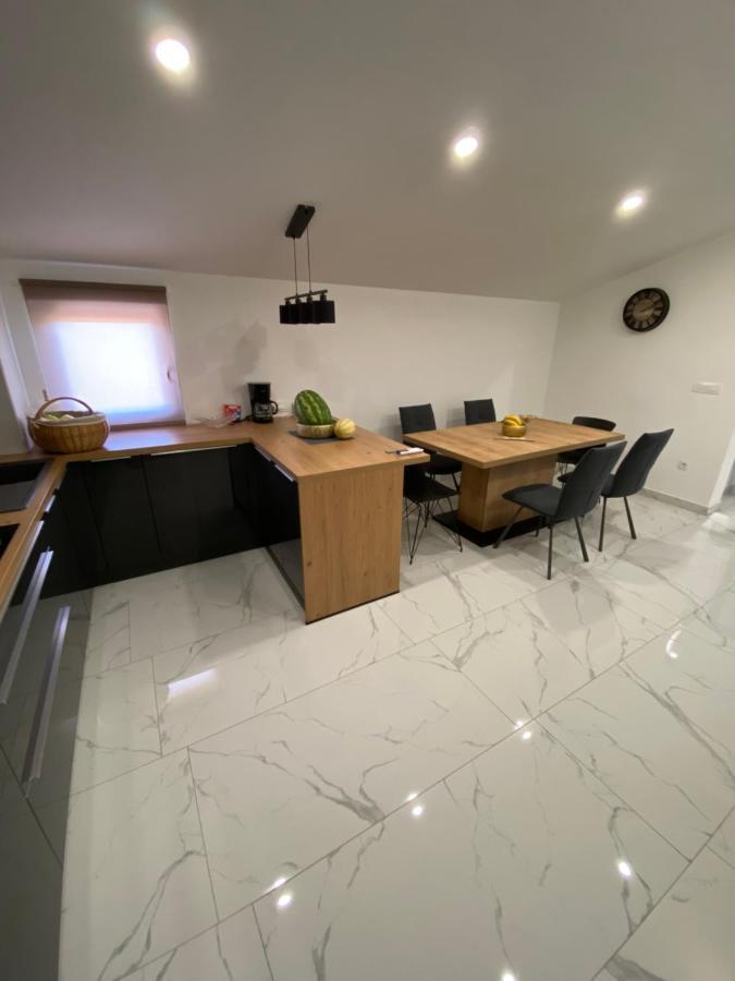 Holiday Home “Marko” With Heated Pool! Nin Exterior photo